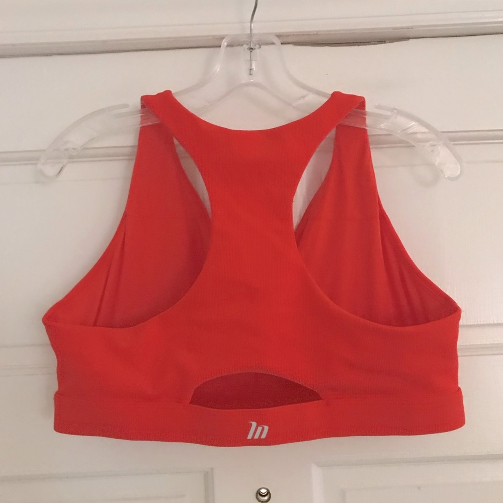 MUSCLE NATION Ribbed Deep V Bra - Picture 3 of 6